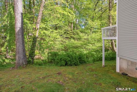 32 Quarry Village Road Cheshire CT 06410