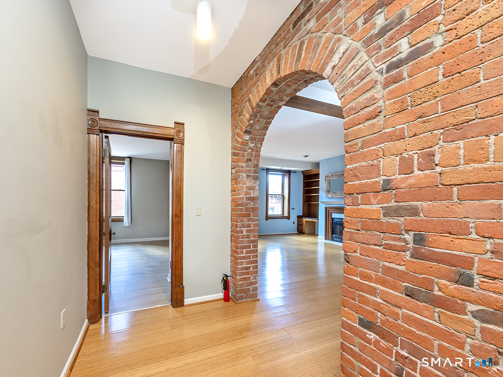 1 Linden Place Hartford CT 06106