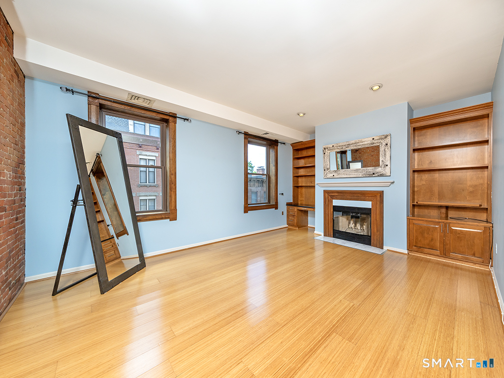 1 Linden Place Hartford CT 06106