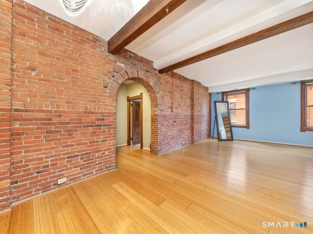 1 Linden Place Hartford CT 06106