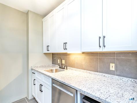 1 Linden Place Hartford CT 06106
