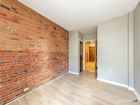 1 Linden Place Hartford CT 06106