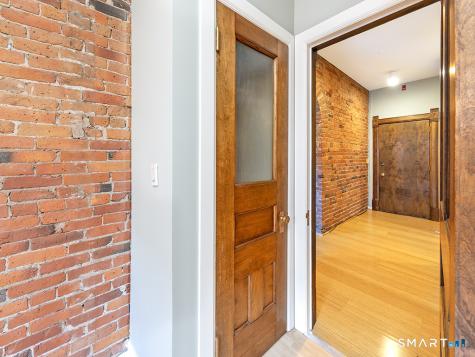 1 Linden Place Hartford CT 06106
