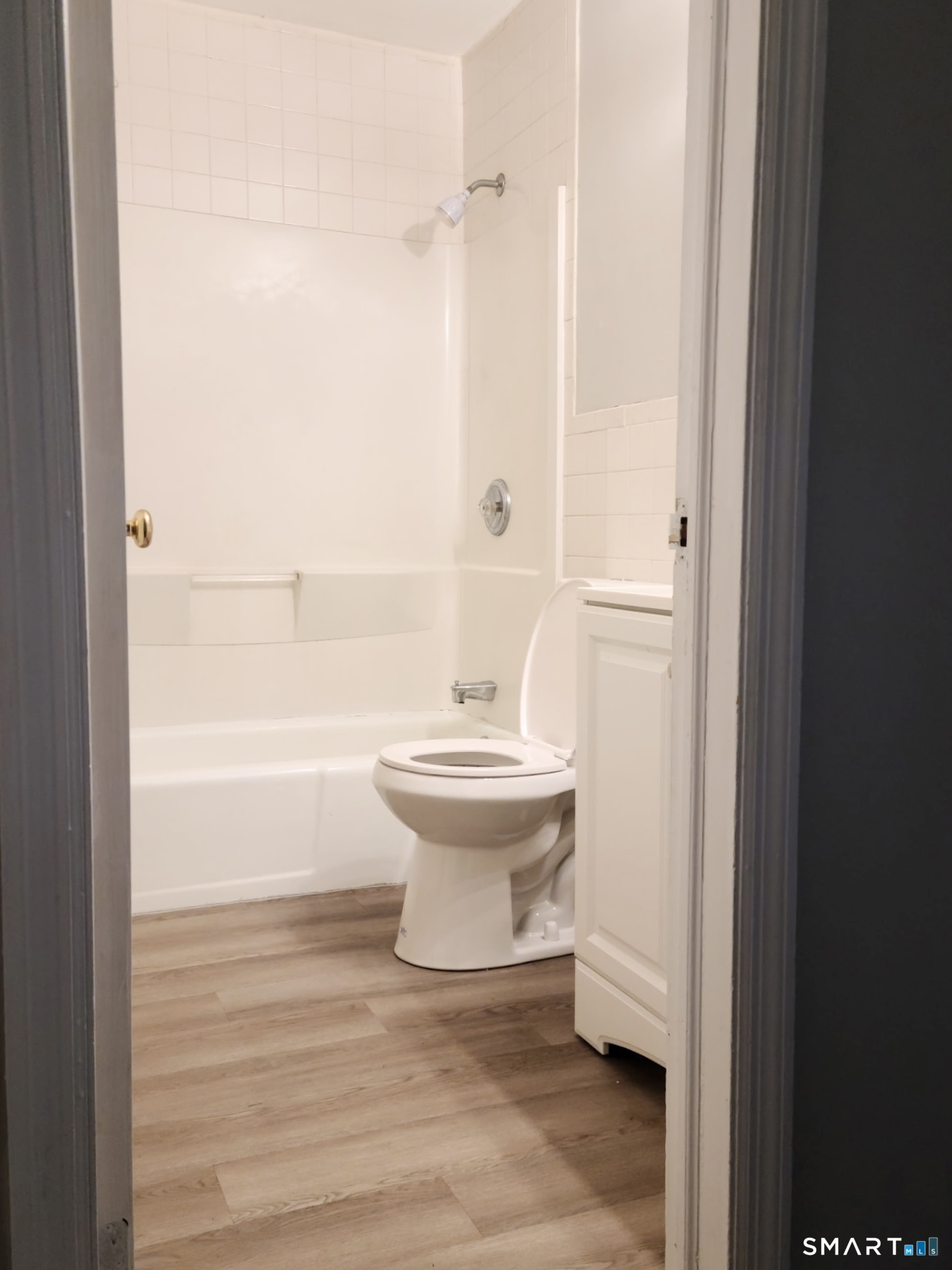 81 Angel Drive Waterbury CT 06708