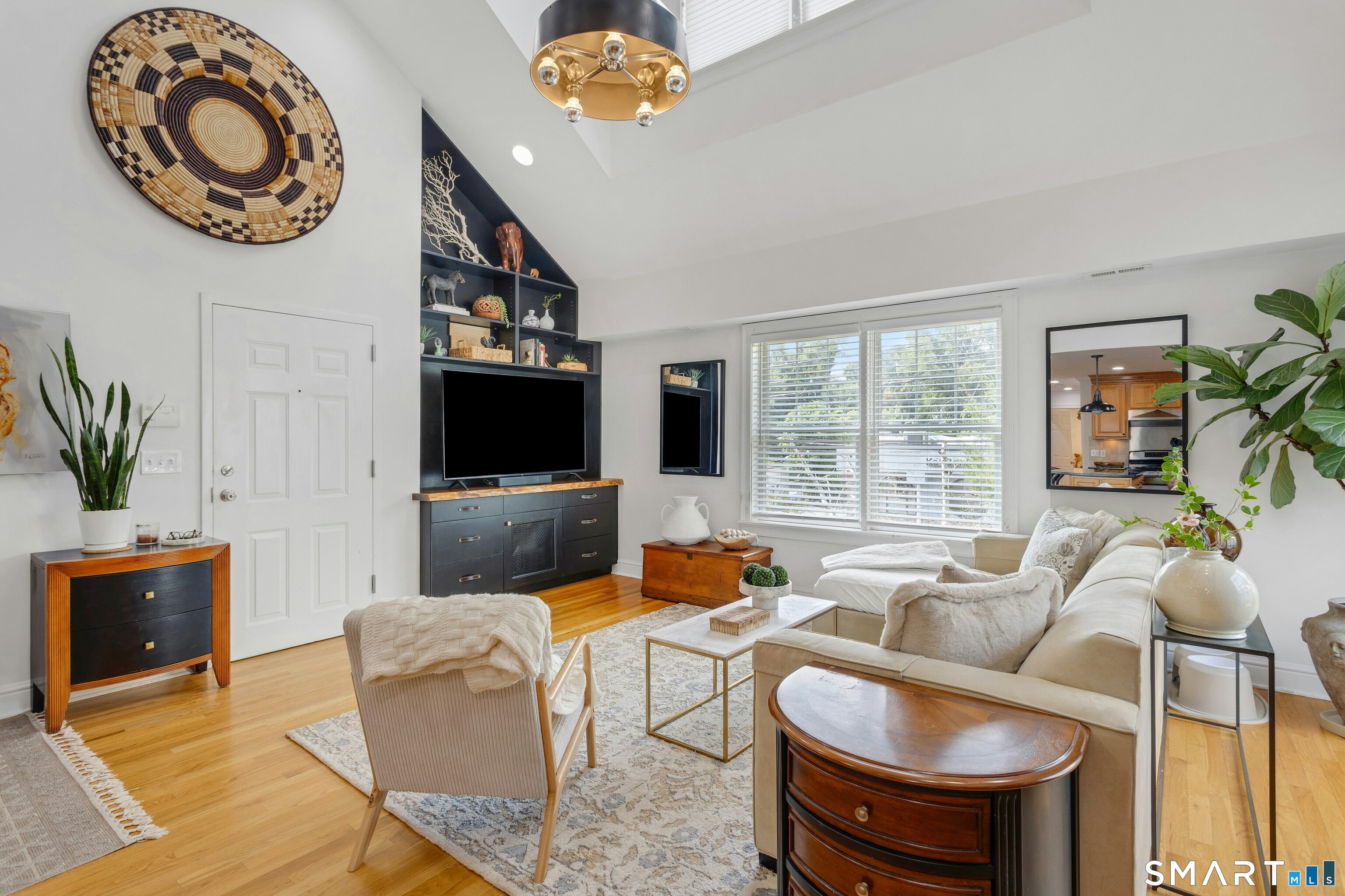 76 New Canaan Avenue Norwalk CT 06850