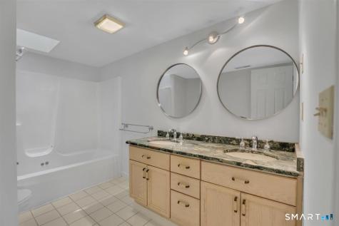 565 Newfield Street Middletown CT 06457