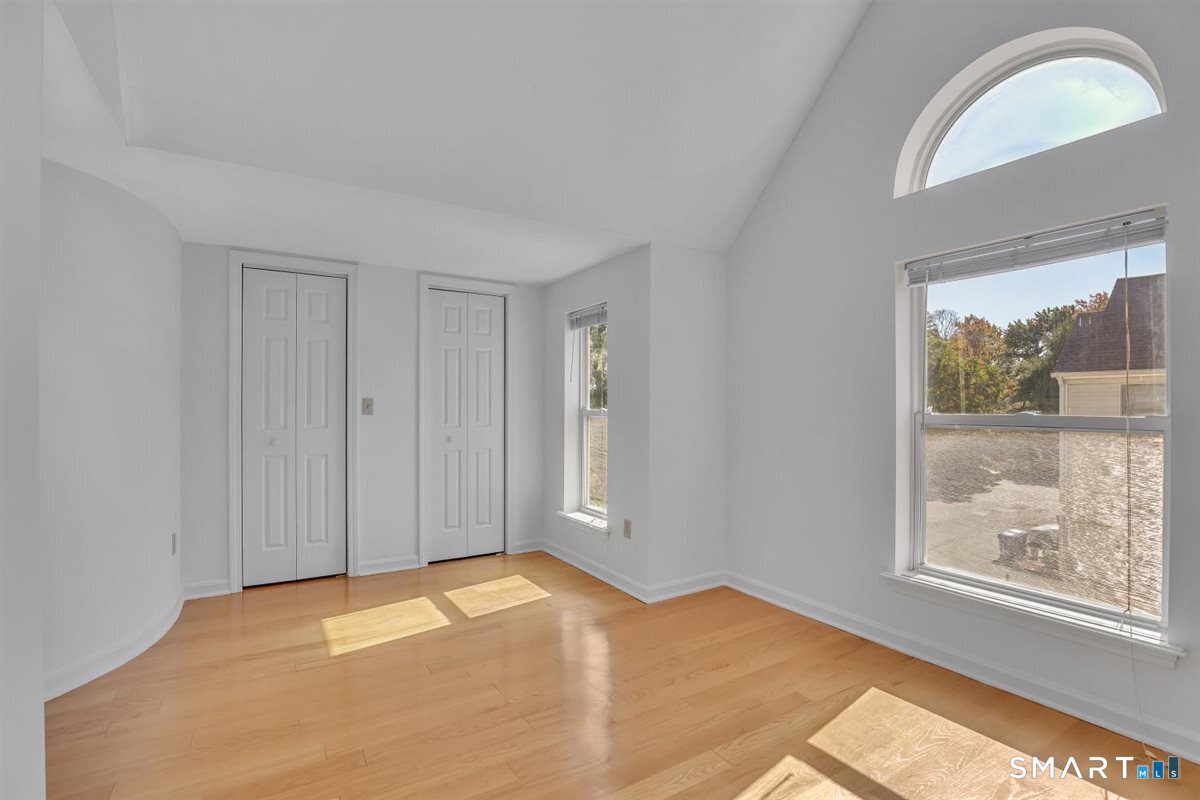 565 Newfield Street Middletown CT 06457