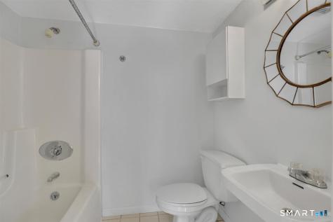 565 Newfield Street Middletown CT 06457