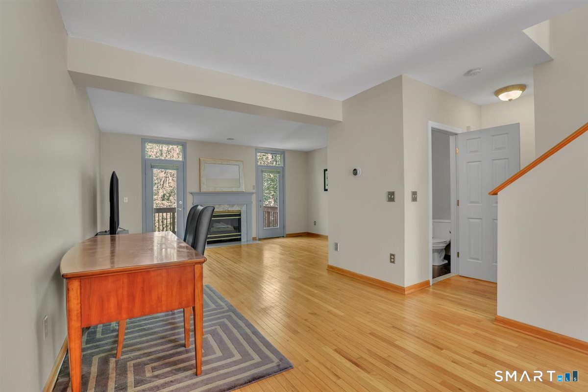 565 Newfield Street Middletown CT 06457