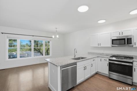 301 Harbour Close New Haven CT 06519