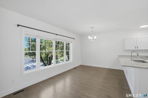 301 Harbour Close New Haven CT 06519