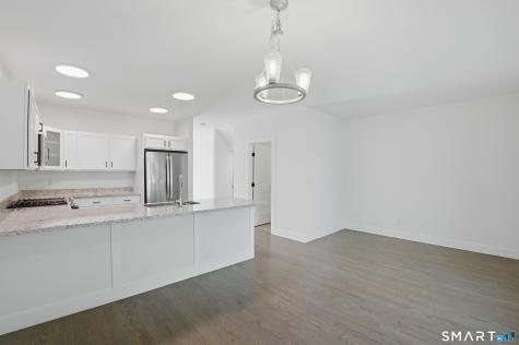 301 Harbour Close New Haven CT 06519