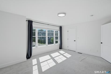 301 Harbour Close New Haven CT 06519