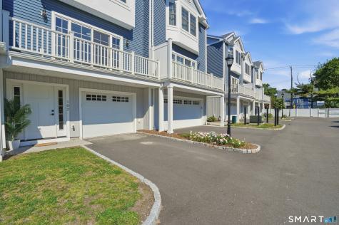301 Harbour Close New Haven CT 06519