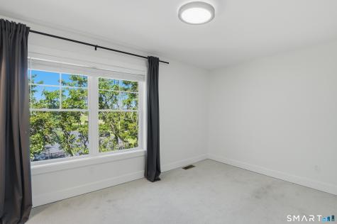 301 Harbour Close New Haven CT 06519