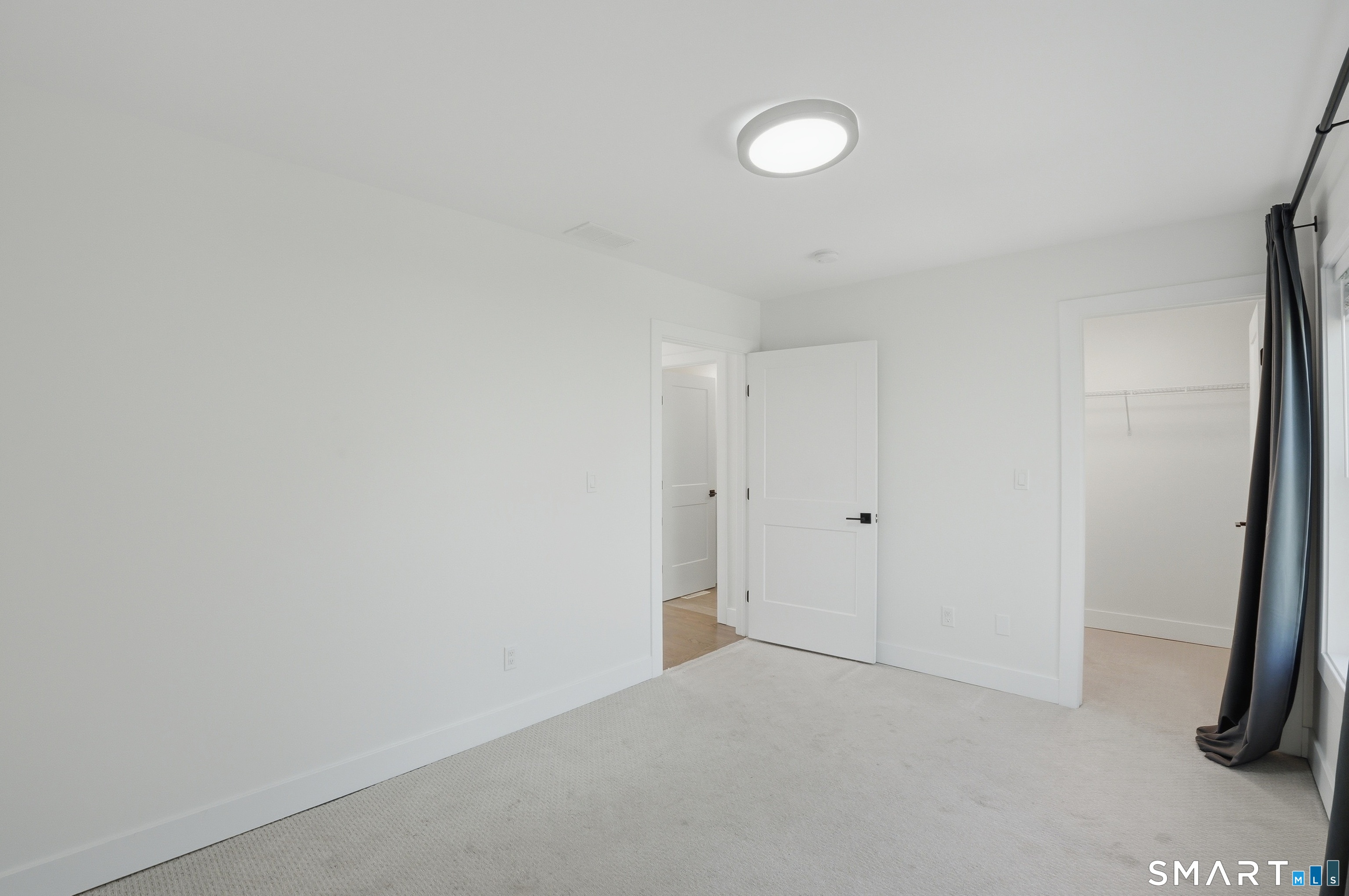 301 Harbour Close New Haven CT 06519