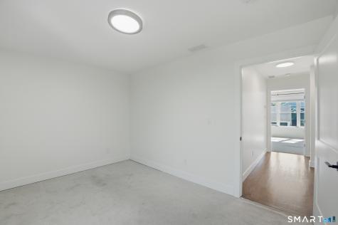 301 Harbour Close New Haven CT 06519
