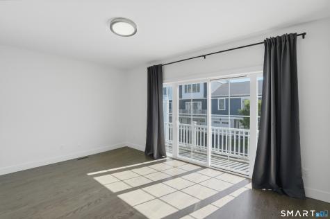 301 Harbour Close New Haven CT 06519