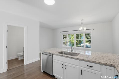 301 Harbour Close New Haven CT 06519