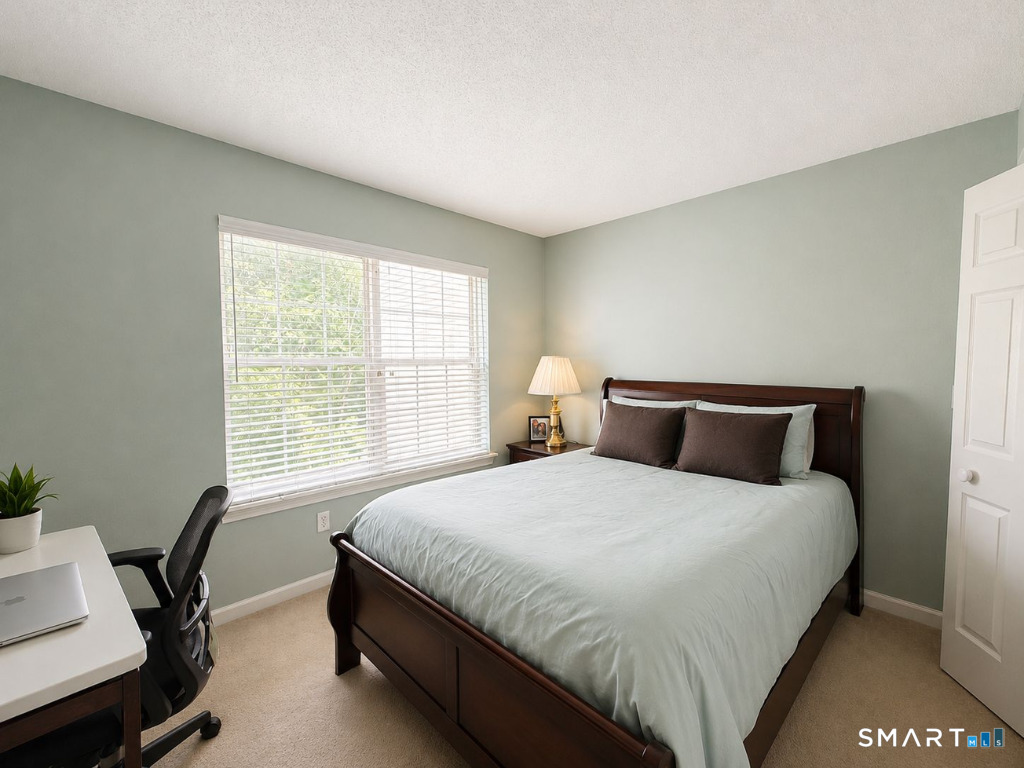 38 Dibble Hollow Lane Windsor Locks CT 06096