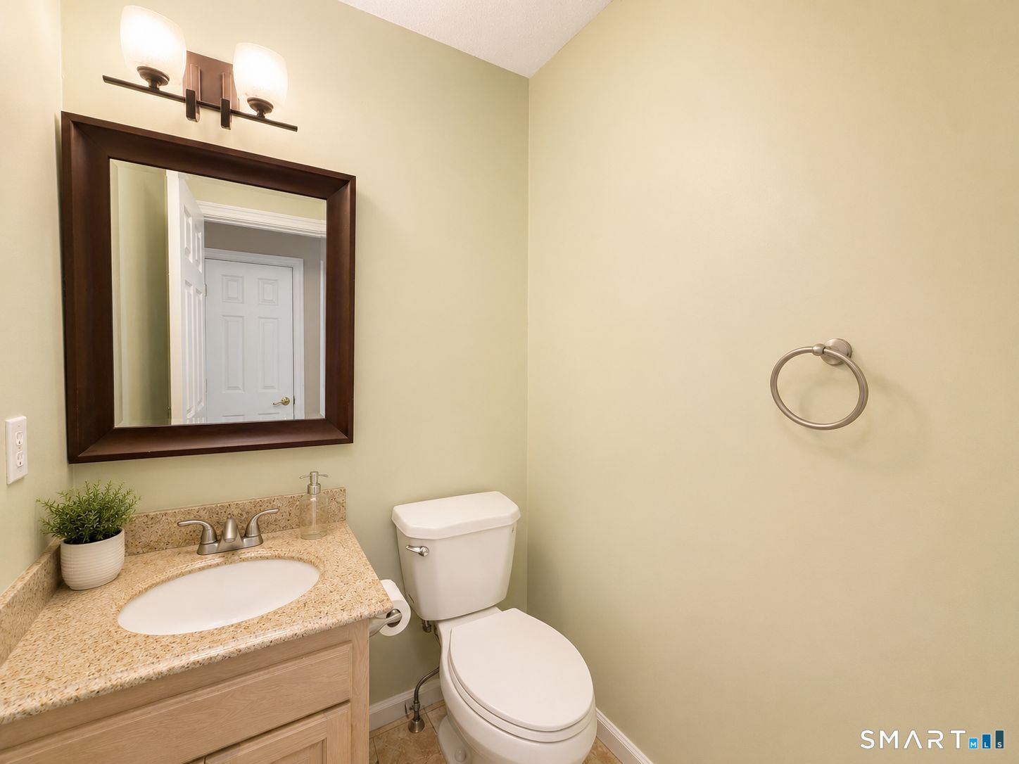 38 Dibble Hollow Lane Windsor Locks CT 06096
