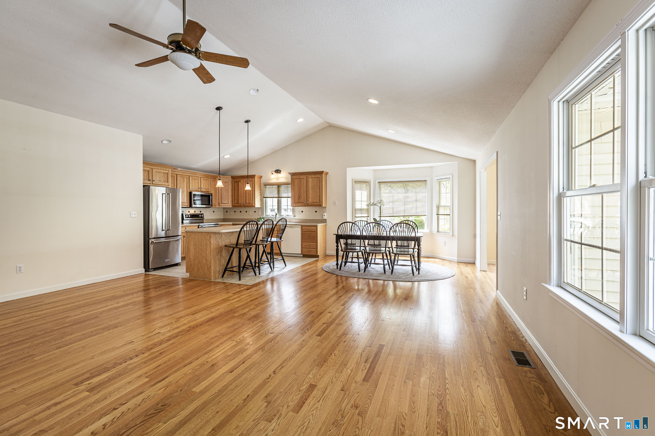 50 Summerwood Lane South Windsor CT 06074