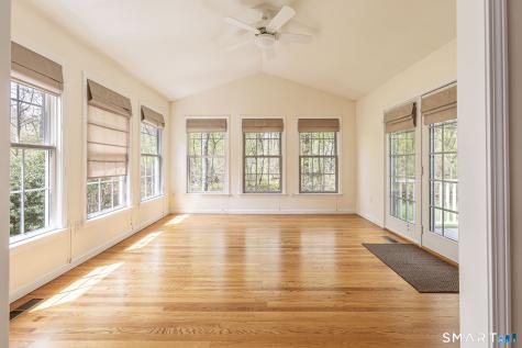 50 Summerwood Lane South Windsor CT 06074