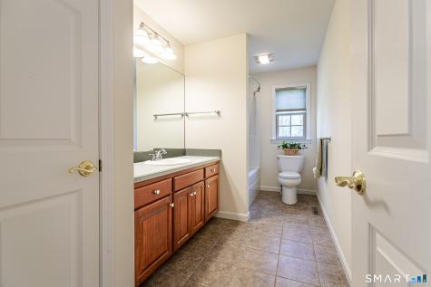 50 Summerwood Lane South Windsor CT 06074