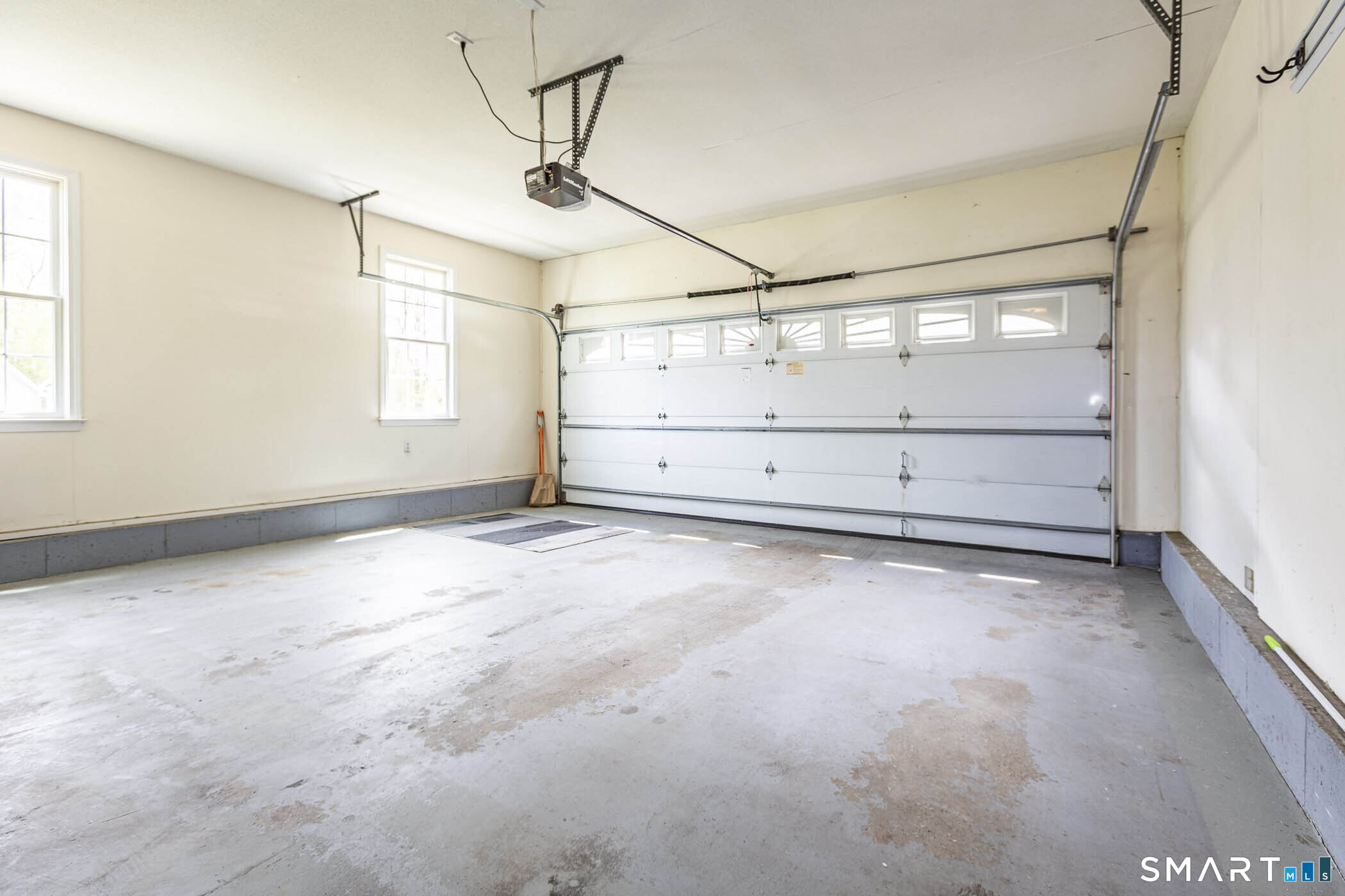 50 Summerwood Lane South Windsor CT 06074