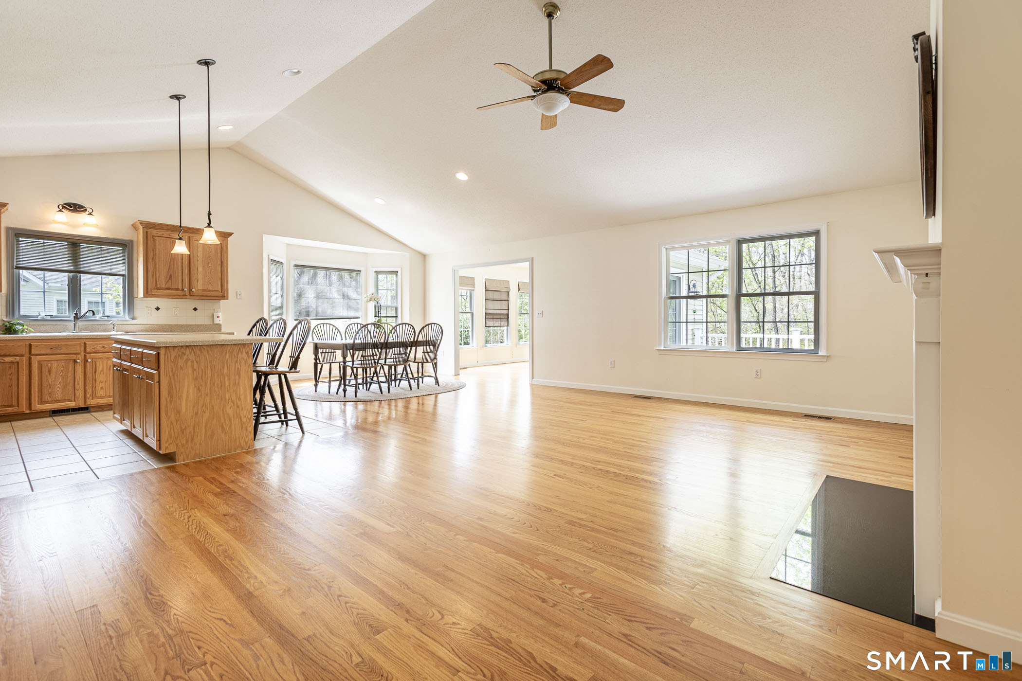 50 Summerwood Lane South Windsor CT 06074