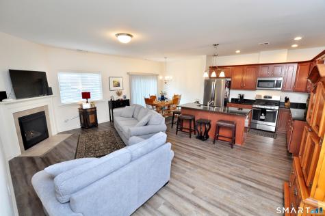 290 Pepin Place South Windsor CT 06074