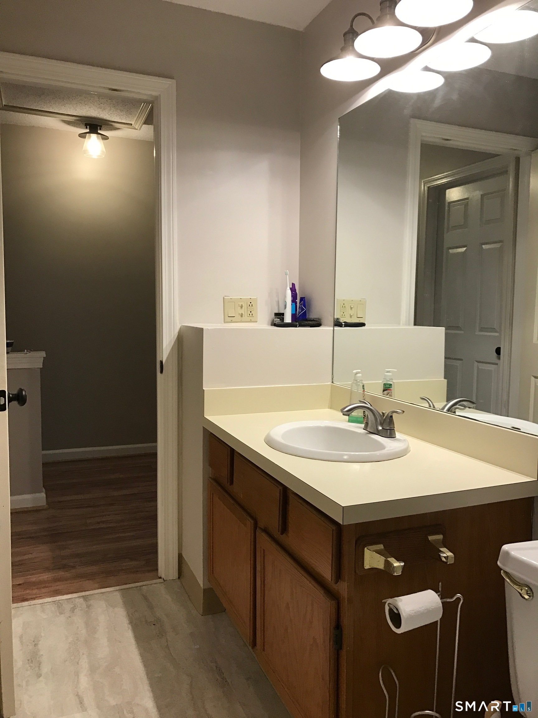 2480 Whitney Avenue Hamden CT 06518