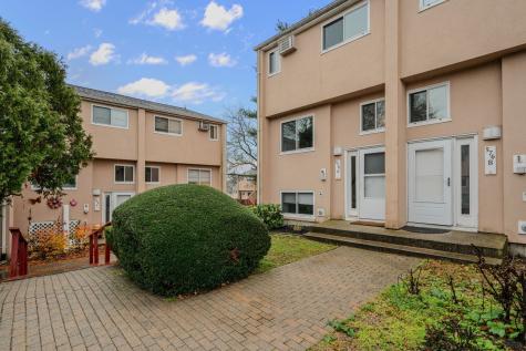 576 Shennecossett Road Groton CT 06340