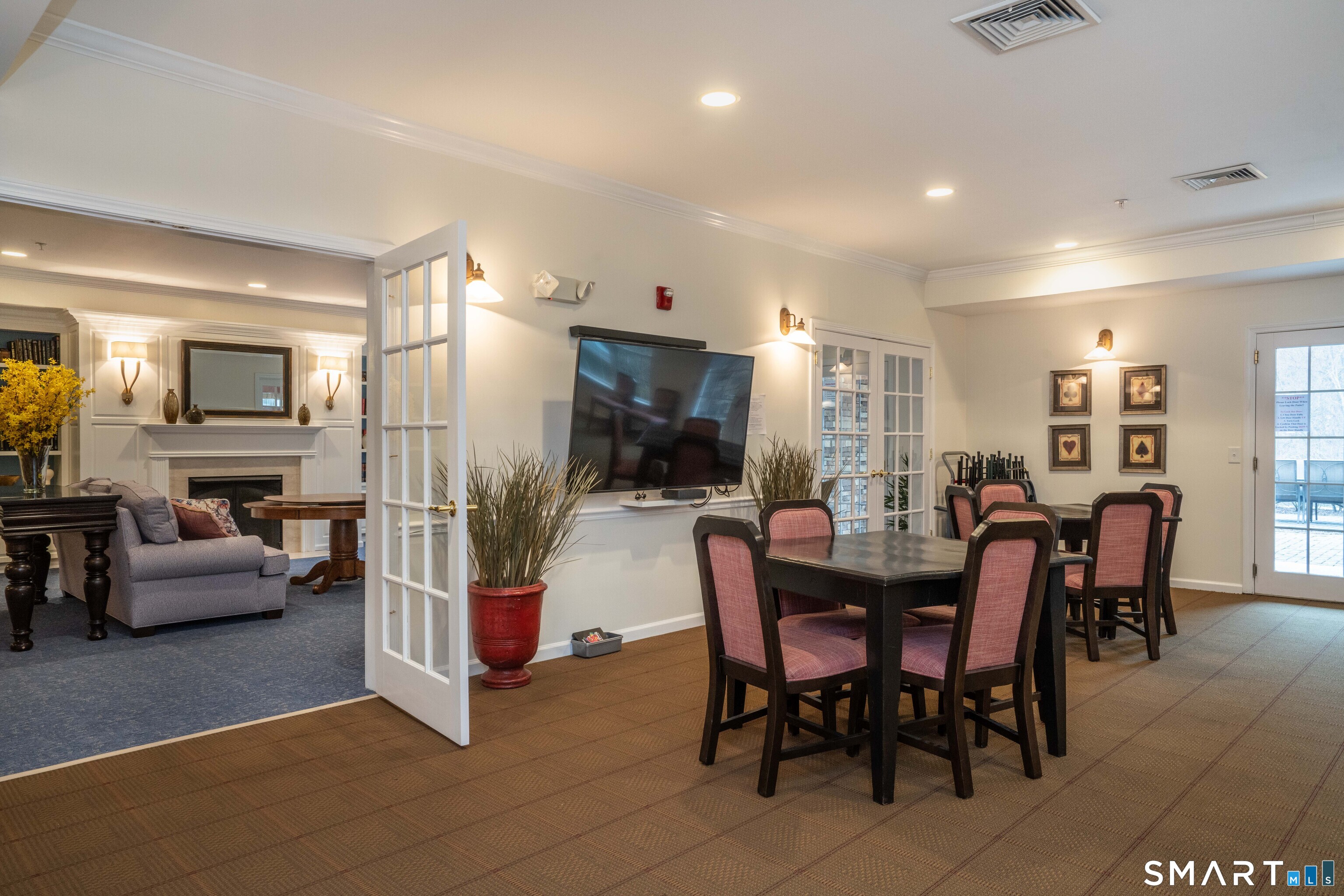 1 West Street Simsbury CT 06070