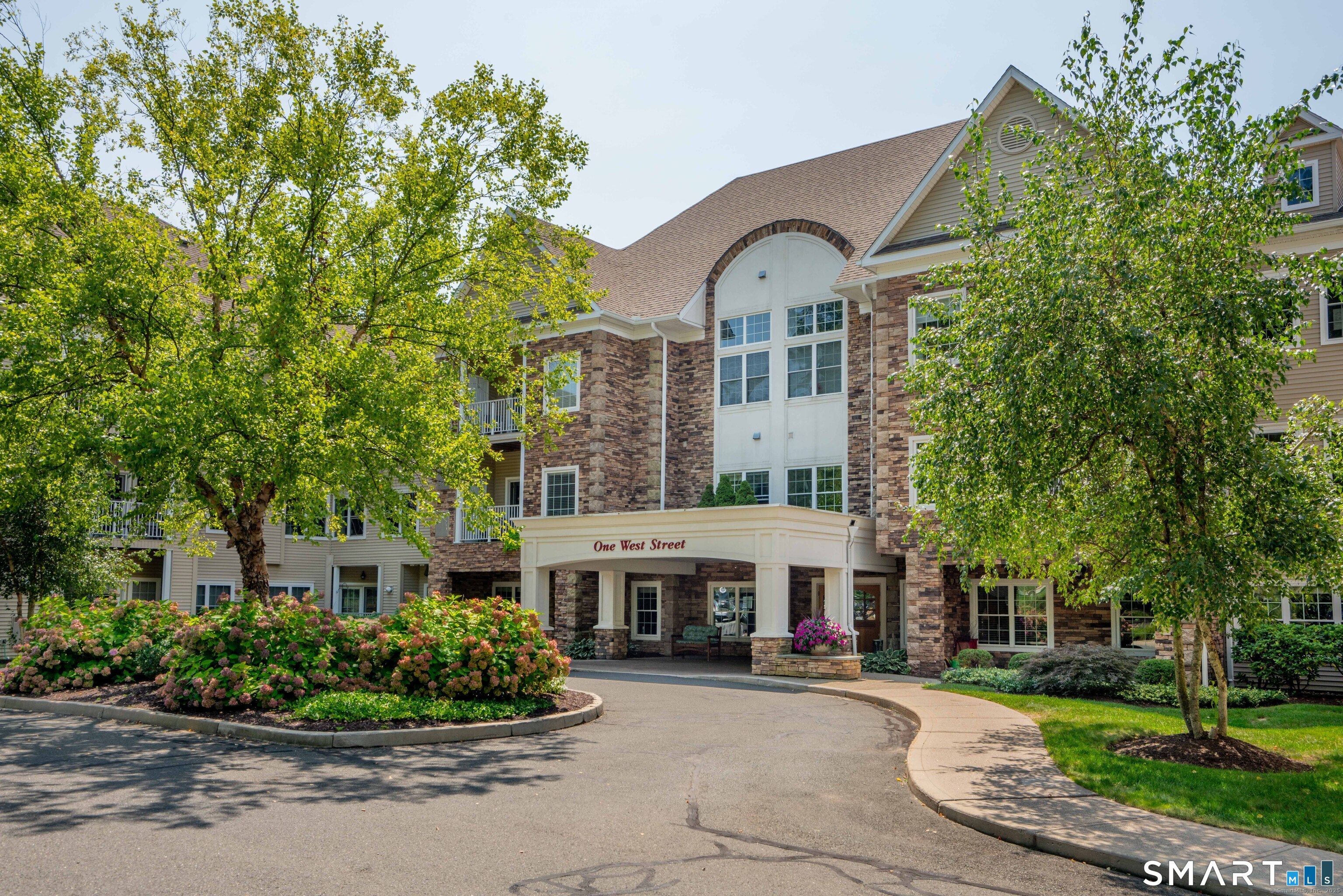 1 West Street Simsbury CT 06070