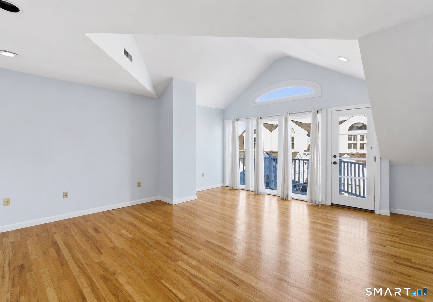 239 Front Street New Haven CT 06513