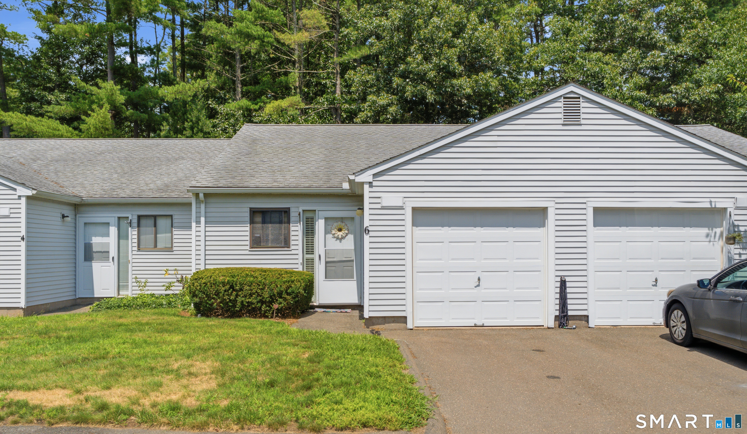 6 Knoll Lane Simsbury CT 06089
