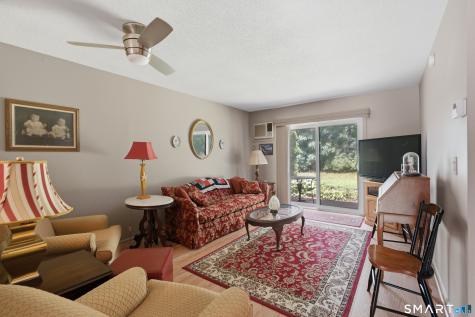 6 Knoll Lane Simsbury CT 06089
