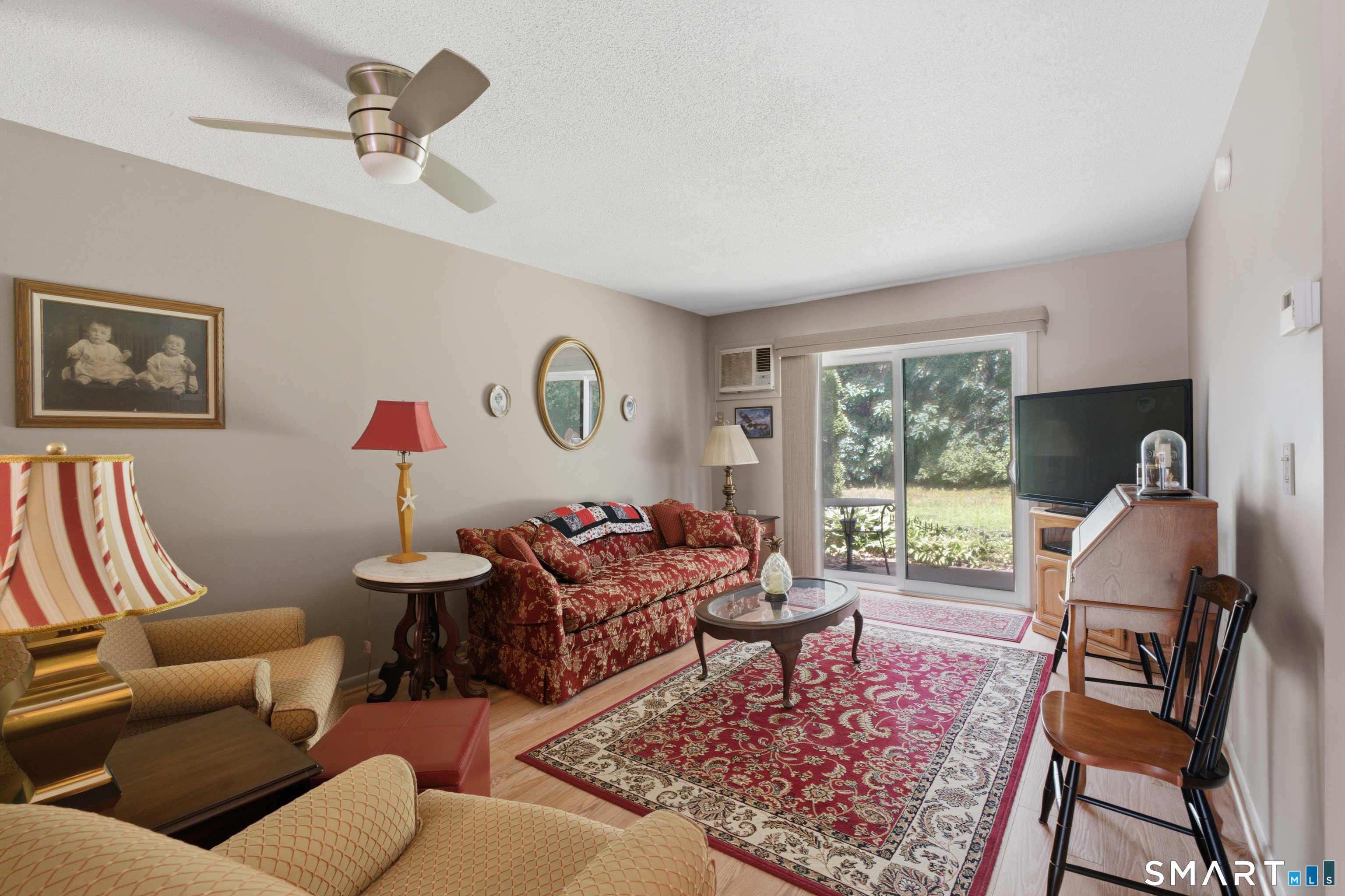 6 Knoll Lane Simsbury CT 06089