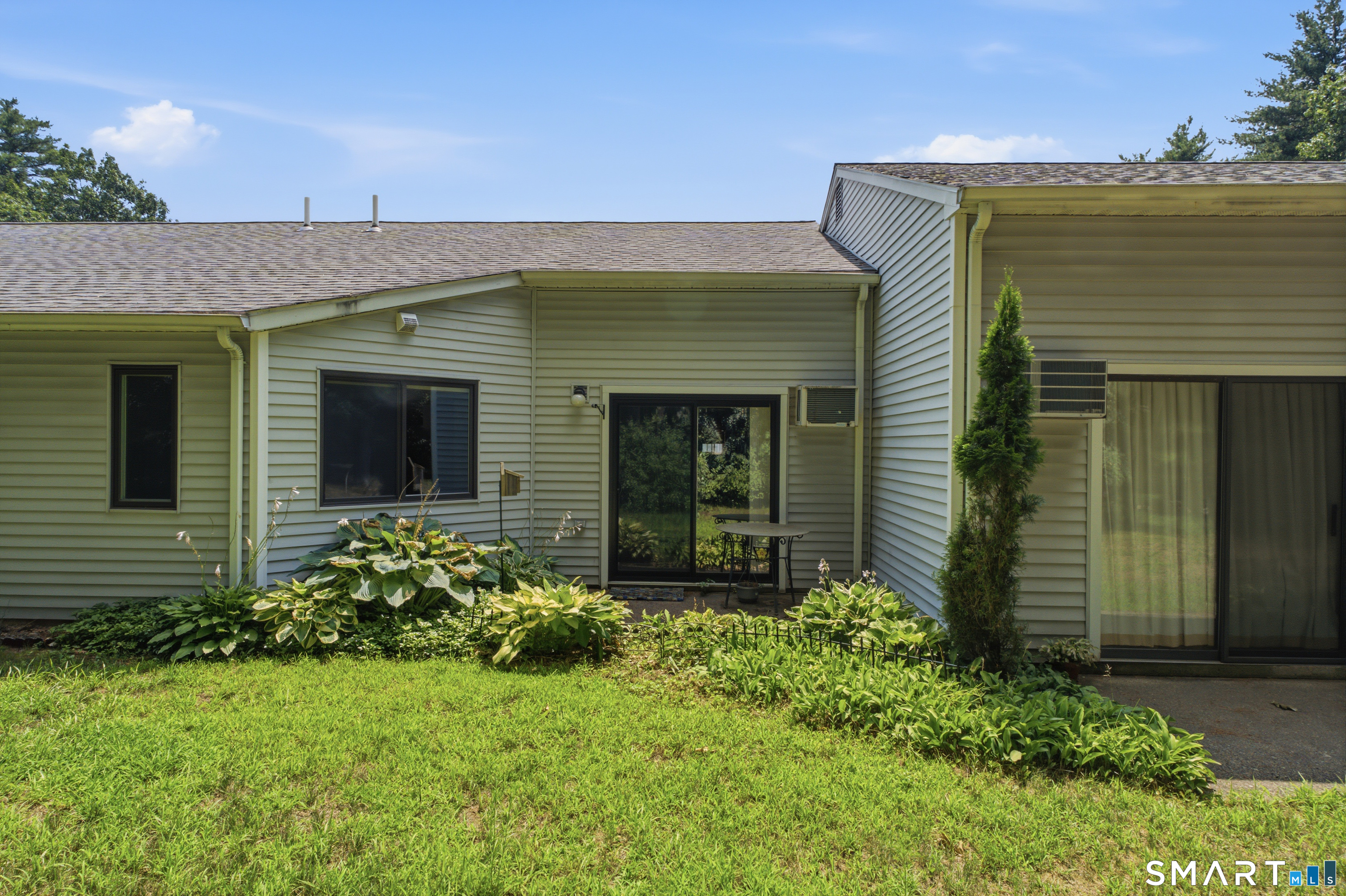 6 Knoll Lane Simsbury CT 06089