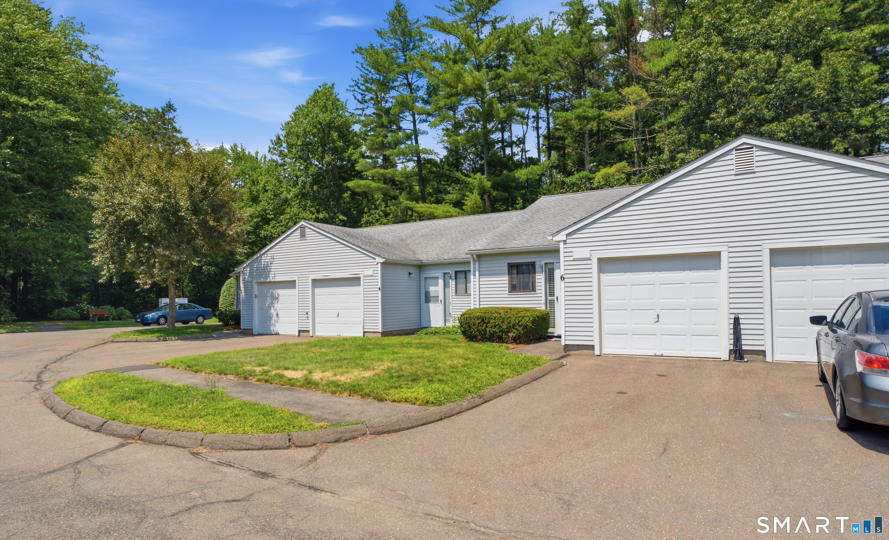 6 Knoll Lane Simsbury CT 06089