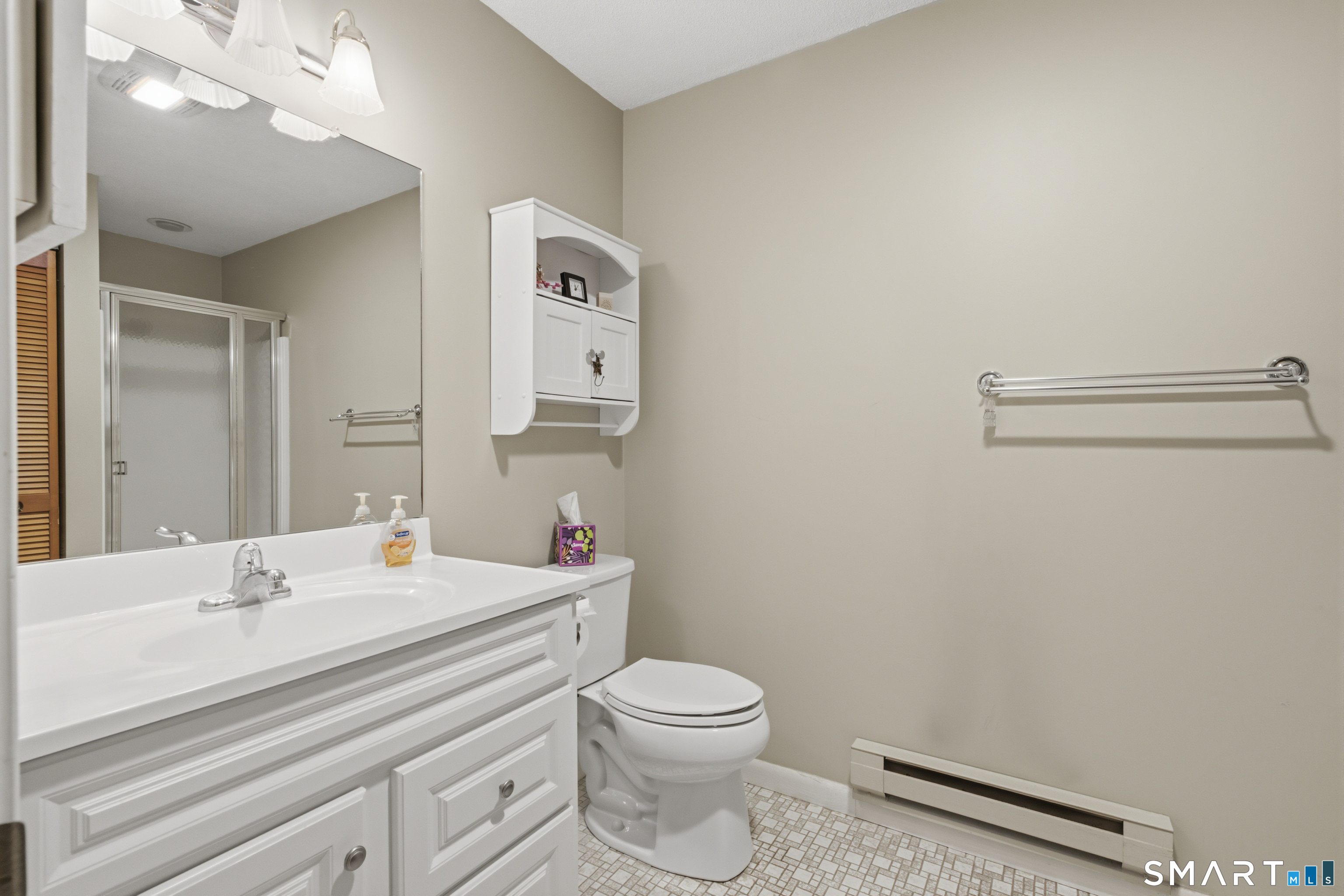 6 Knoll Lane Simsbury CT 06089