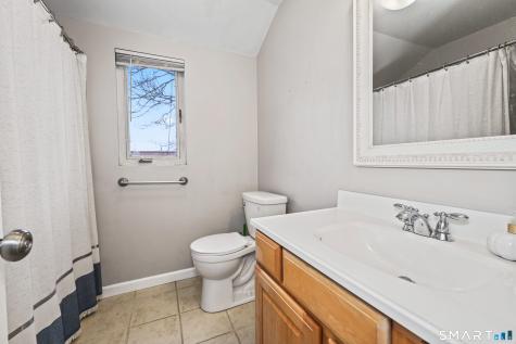 111 Mallane Lane Naugatuck CT 06770