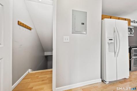 111 Mallane Lane Naugatuck CT 06770