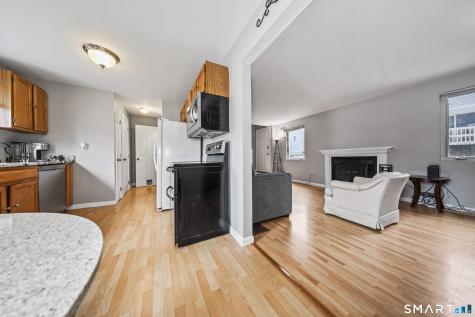 111 Mallane Lane Naugatuck CT 06770