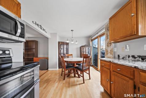 111 Mallane Lane Naugatuck CT 06770