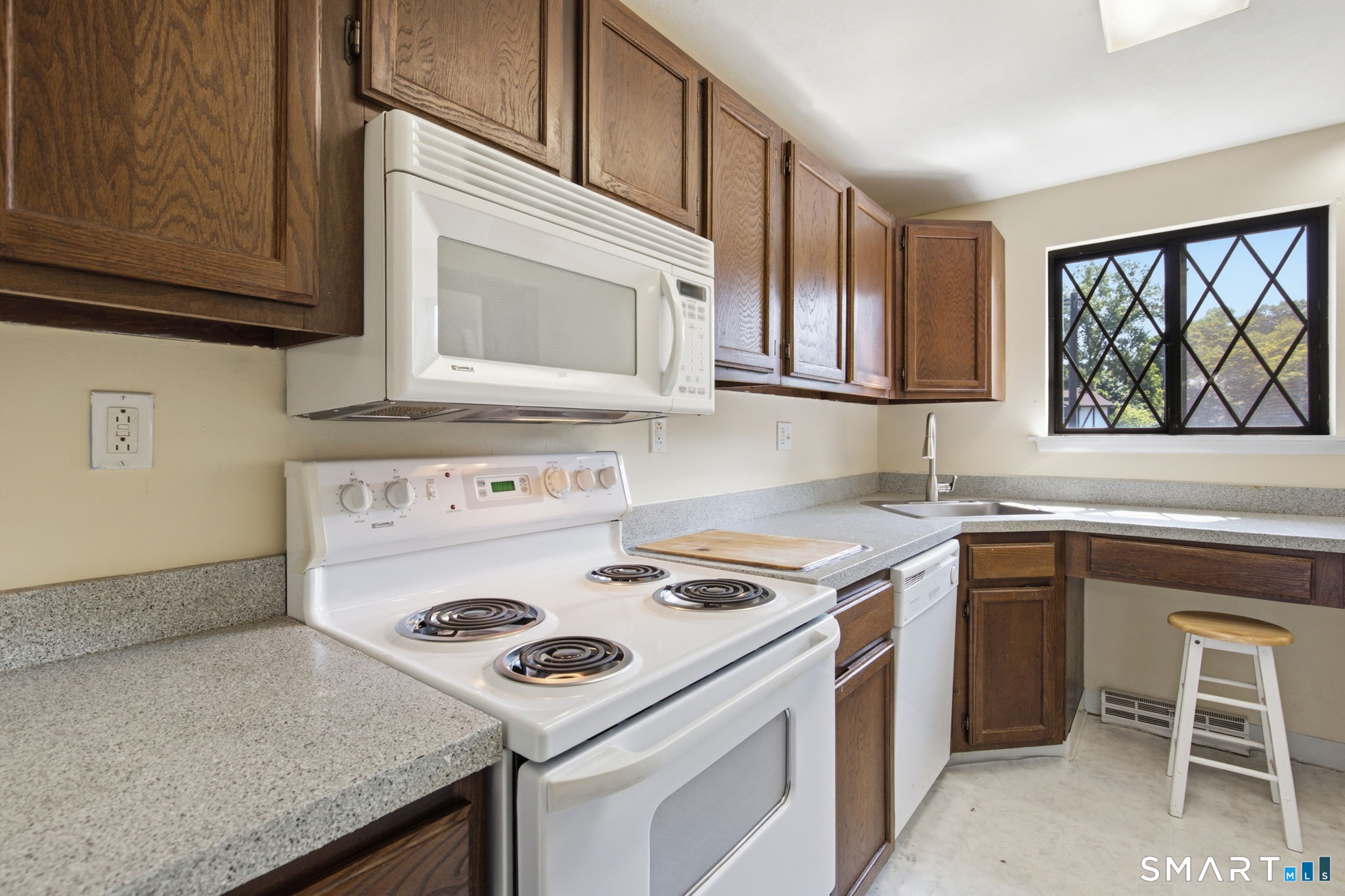 505 Cedar Hollow Drive Rocky Hill CT 06067