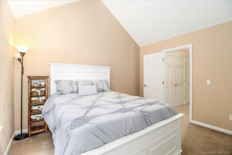 37 Faith Lane Danbury CT 06810