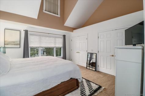 37 Faith Lane Danbury CT 06810