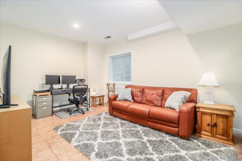 37 Faith Lane Danbury CT 06810